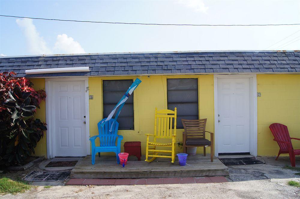 פורט ארנסס 3Rd Coast Inn מראה חיצוני תמונה