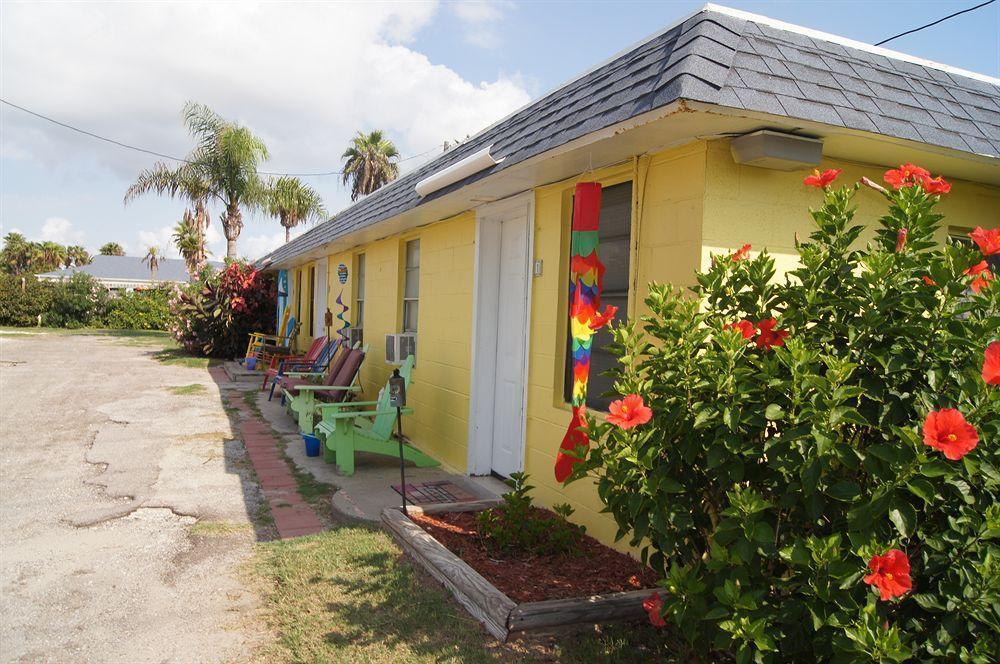 פורט ארנסס 3Rd Coast Inn מראה חיצוני תמונה